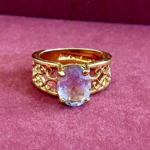 Vintage Lind Gold Tone Ornate Ring Purple Stone